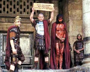 Pontius Pilate shows Jesus to the crowd in 'The Passion of the Christ'